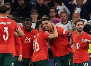 米兰真人-欧国联资格赛战况激烈，球迷眼球紧盯