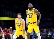 米兰捕鱼-湖人大胜魔术，詹姆斯领导全队获胜