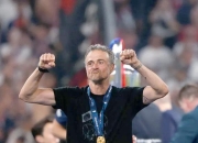 米兰体育网页版-巴黎圣日耳曼击败皇家马德里进决赛