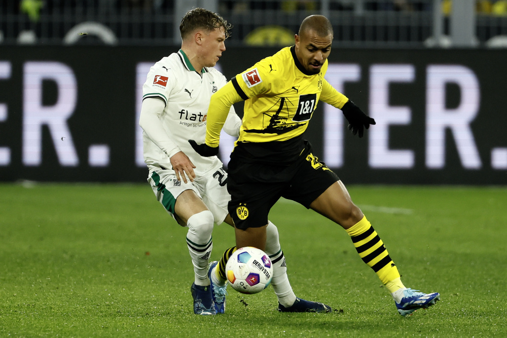 德甲联赛门兴格拉德巴赫队保持不败