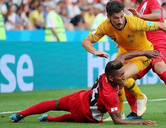 包含法国队在对决中取得胜利,斗志昂扬的词条 包含法国队在对决中取得胜利,斗志昂扬的词条