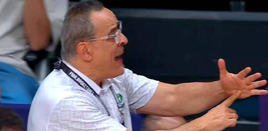 负面消息传出,球队困境待解 负面消息传出,球队困境待解