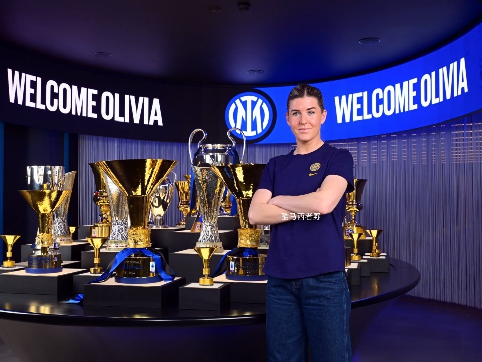 瑞典女足联赛新赛季开幕式热闹登场 瑞典女足联赛新赛季开幕式热闹登场