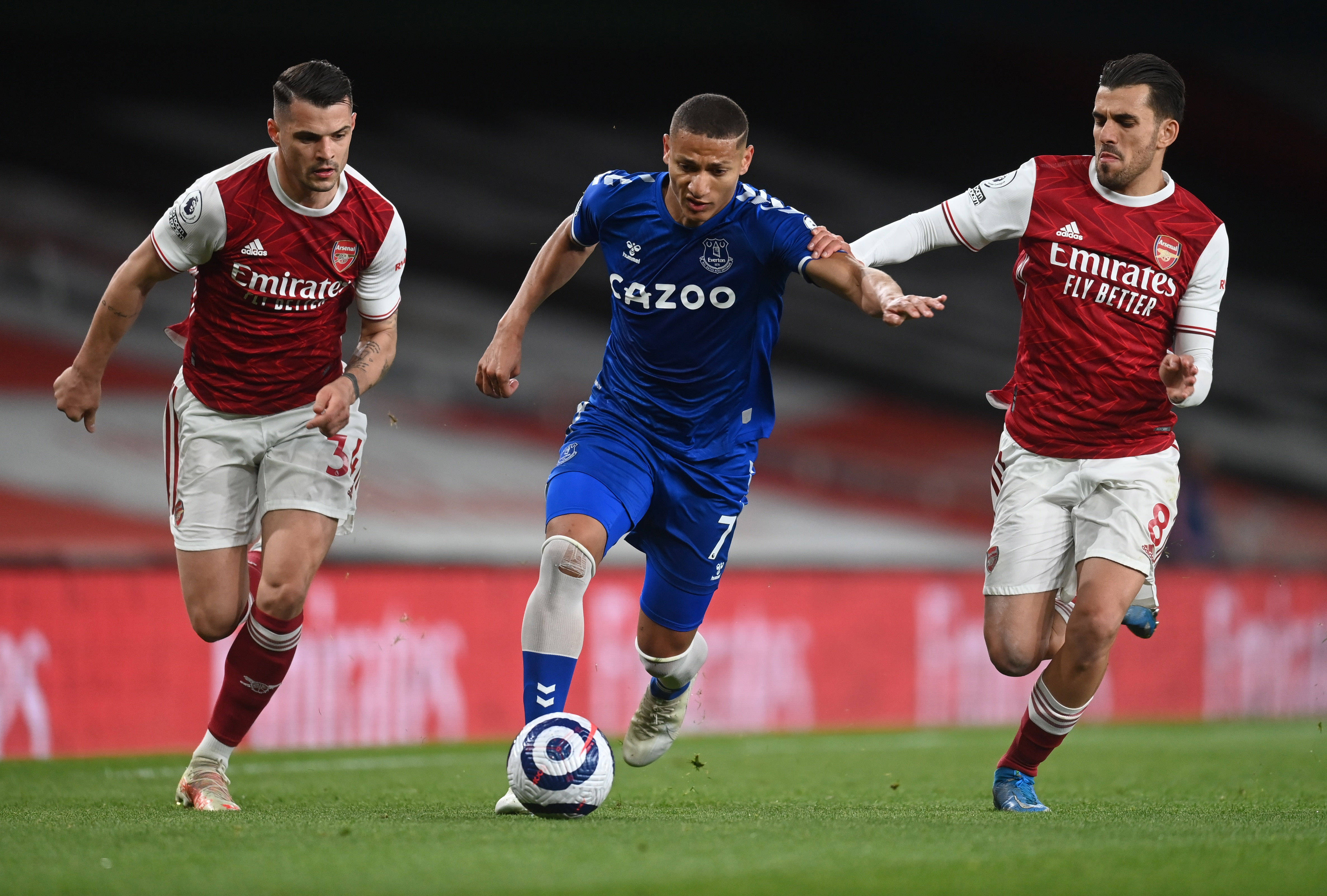 关于水晶宫球员受伤频发，主帅苦恼伤停情况的信息