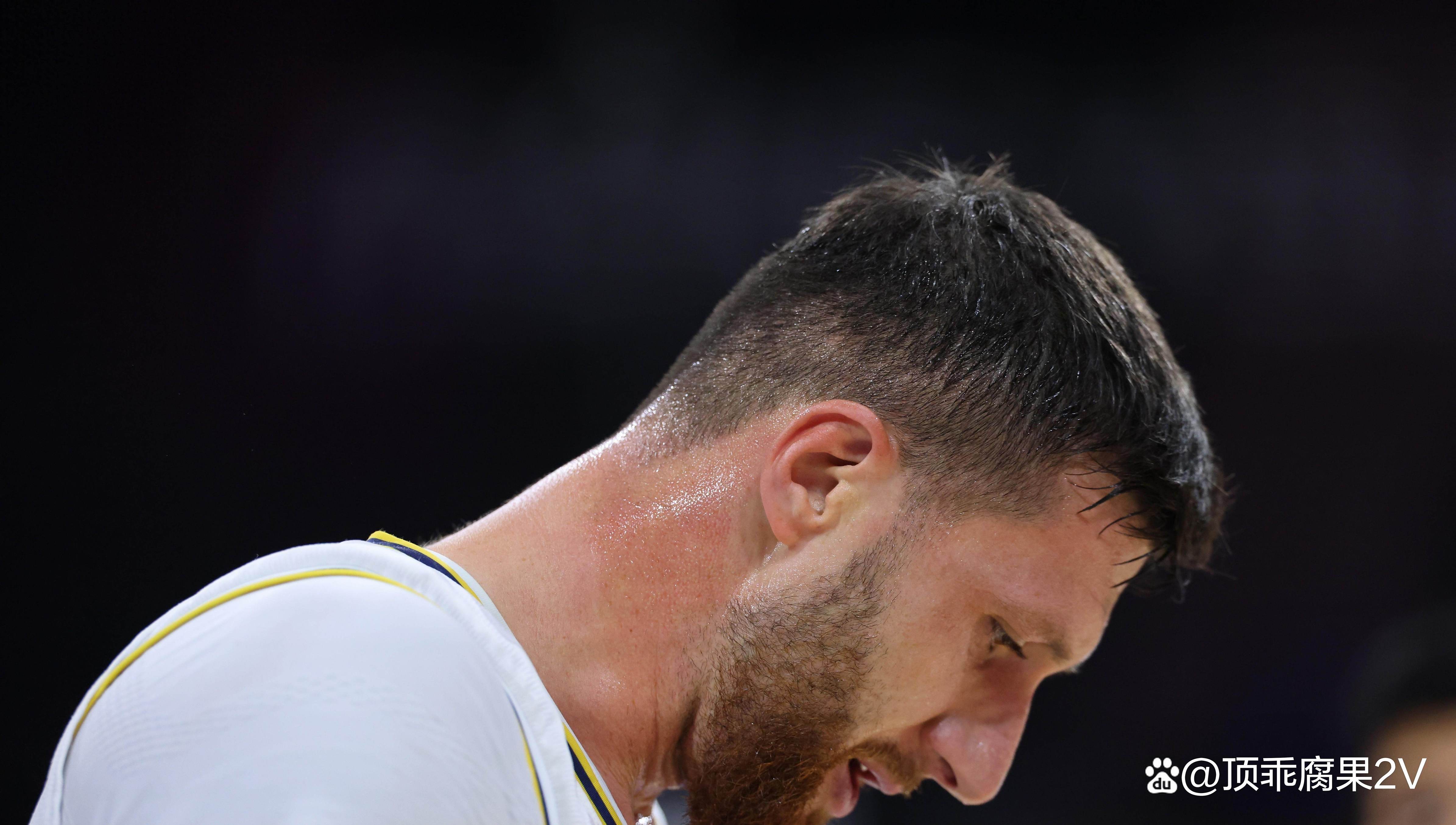 波兰男篮碾压希腊男篮,阿德巴约送出助攻的简单介绍 波兰男篮碾压希腊男篮,阿德巴约送出助攻的简单介绍