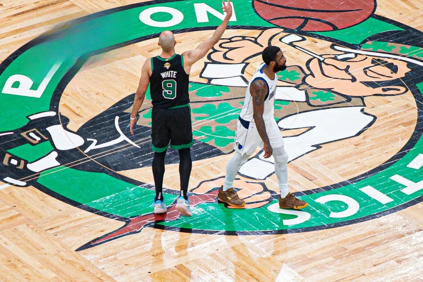 独行侠击败篮网，结束两连败