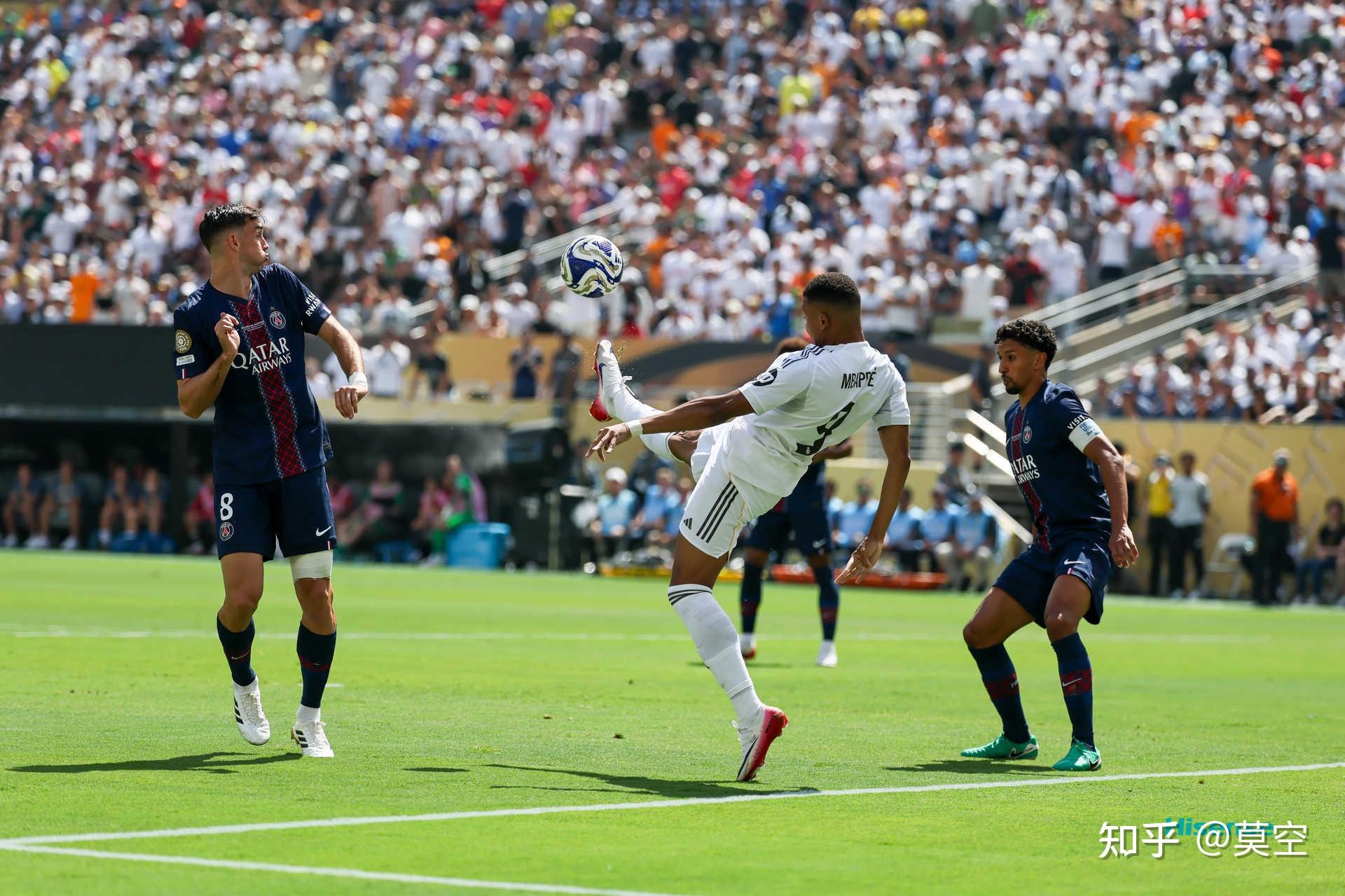 巴黎圣日耳曼击败皇家马德里进决赛