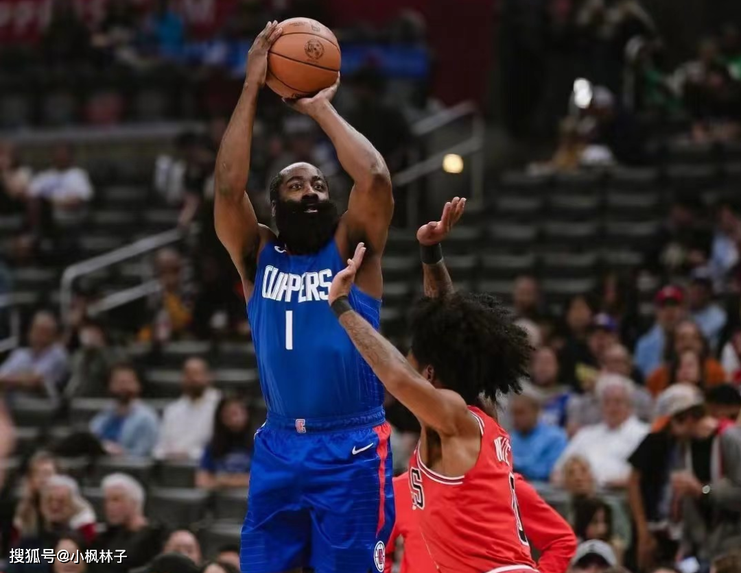 快船规训黄蜂,哈雷尔取24分13篮板 快船规训黄蜂,哈雷尔取24分13篮板