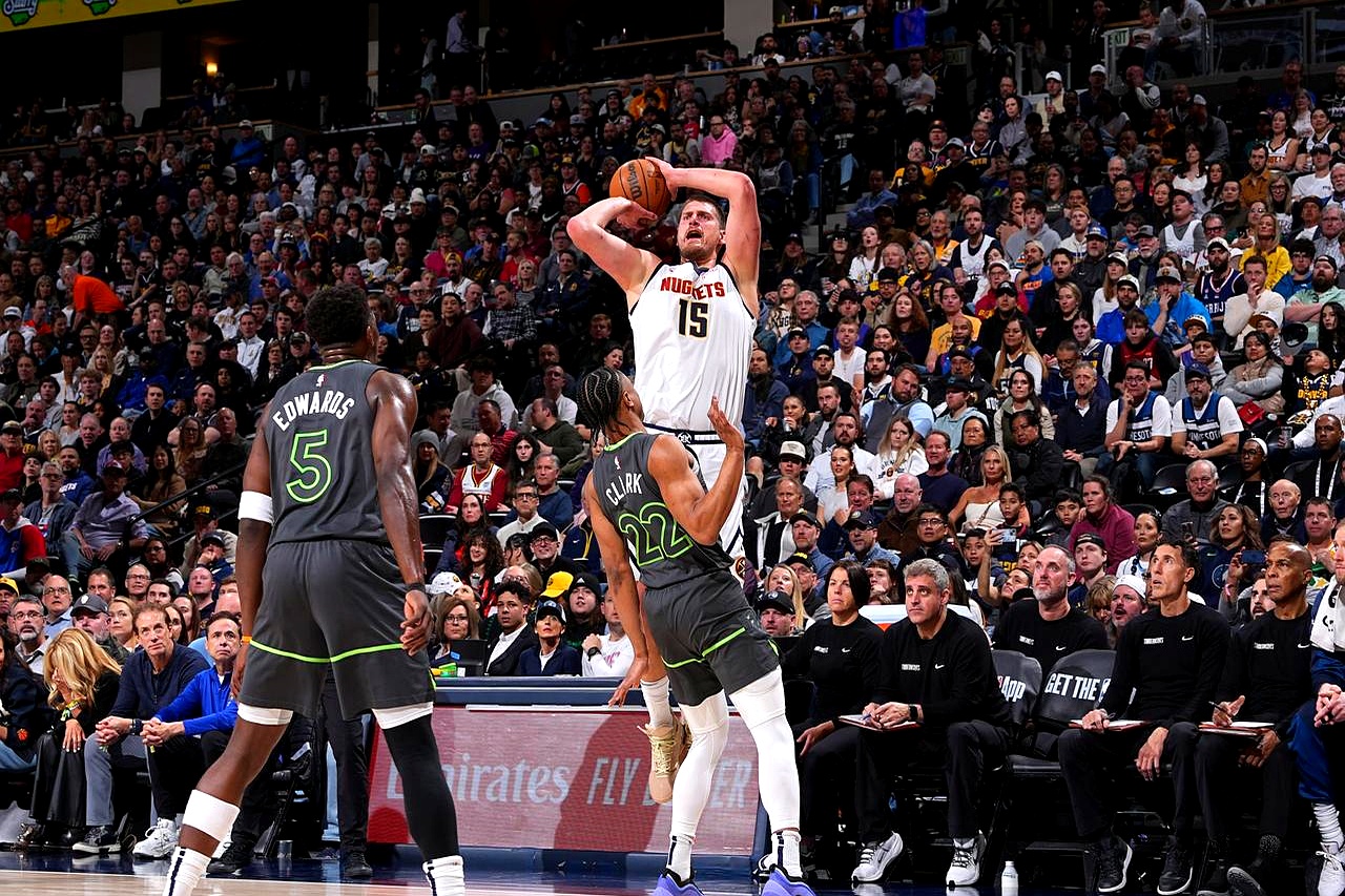 关于热火胜森林狼,汤普森24分10篮板的信息 关于热火胜森林狼,汤普森24分10篮板的信息