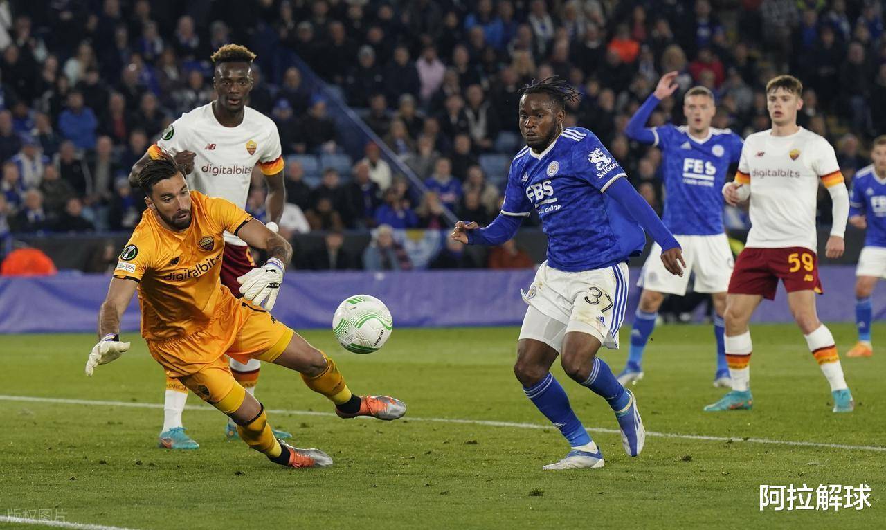 汉堡狂飙德甲赛场横扫三连胜震惊德国足坛