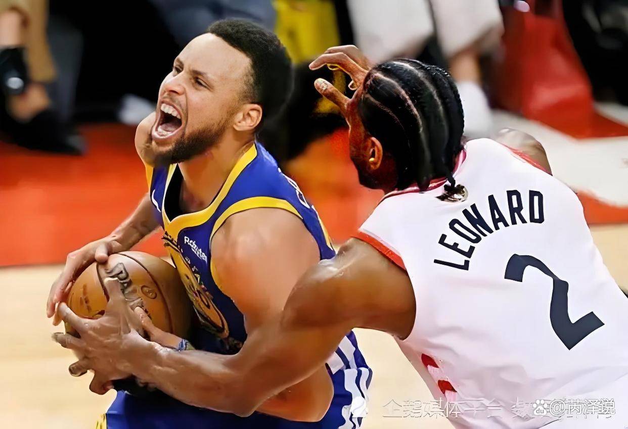 勇士大胜太阳,库里砍下32分 勇士大胜太阳,库里砍下32分